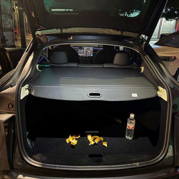FACIA Retractable Cargo Cover for Model Y Juniper