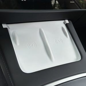 FACIA Silicone Wireless Charging Pad for Model 3/Y Anti-Slip 4 Colors Waterproof